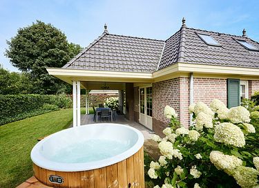 Vacation villa for 8 people with jacuzzi - 4