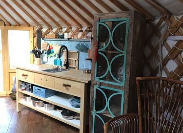 Romantische Yurt met hottub - 6