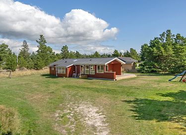 Gezinswoning met grote tuin en sauna - 8