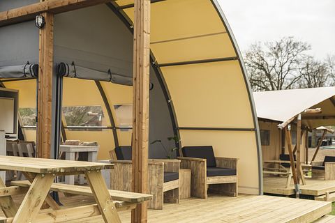 Tente glamping de luxe avec sanitaires privés - 2