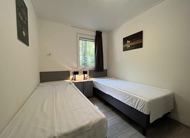 Special holiday home with hot tub in Drenthe - 10