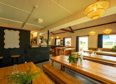 Geweldige groepsaccommodatie bij het water   - 15
