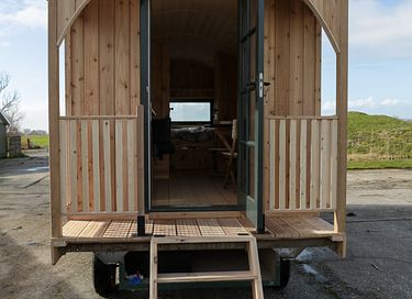 Houten pipowagen in prachtige omgeving - 4