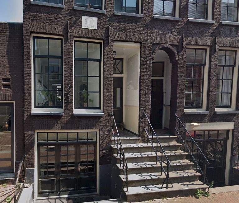 Stylish stay in the heart of Amsterdam - 1