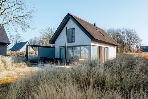 Luxe vakantiewoning omringd door de duinen - 2