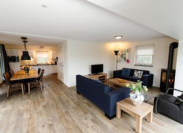 Vakantiehuis met wellness aan het water - 11
