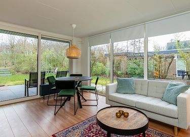 Bungalow with a covered patio in Zeeland - 6