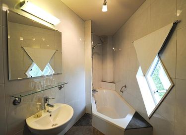 Slapen in een unieke watertoren - 7