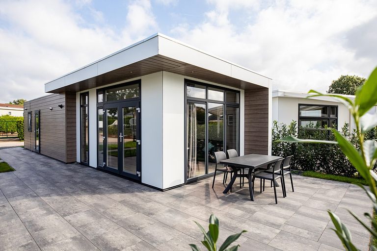Moderne Ferienwohnung an einem Erholungssee - 1