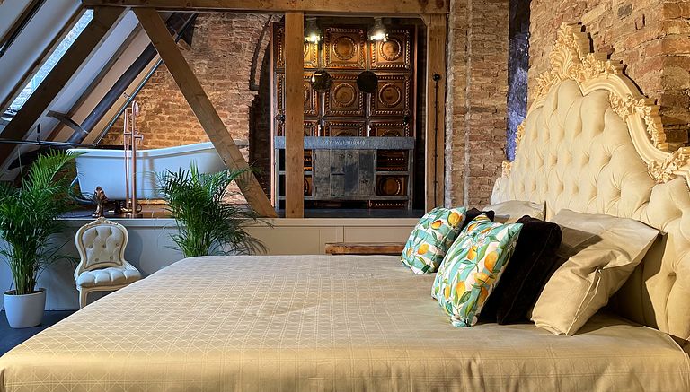 Historic overnight stays in medieval towers - 1