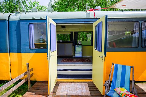 Uniek overnachten in een omgebouwde tram - 4