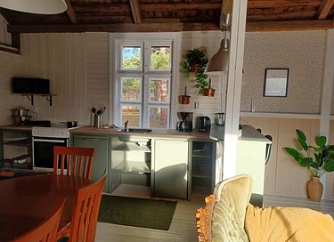 Family Residence with loft and Hideaway - 13