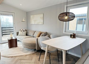 Chalet spacieux avec jardin et terrasse au bord de l'eau - 5