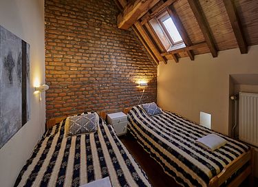 Group lodging (12 pers) in old country house - 7