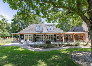 Luxury and rural accommodation