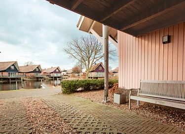 Luxury dike villa with terrace in Friesland - 39