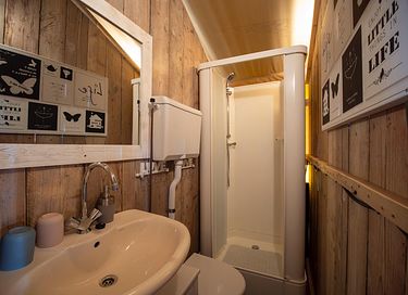 Bijzondere glampingtent aan het Heegermeer - 22