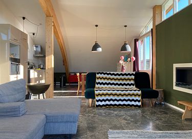 Grasgedecktes Haus am Wasser in Groningen - 10