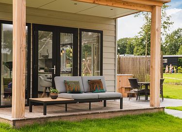 Luxe 4-persoons lodge met privé hottub - 4