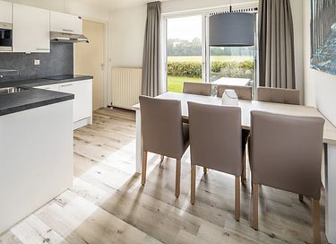 Vrijstaande bungalow met sauna en tuin - 5