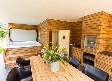 Villa in Maastricht mit Sauna und Jacuzzi - 16