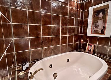 Appartement urbain élégant avec jacuzzi - 21