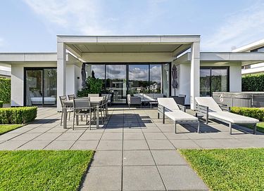 Villa avec jacuzzi et magnifique jardin - 2
