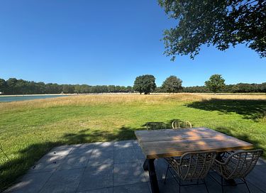Holiday home with beautiful lake view - 11