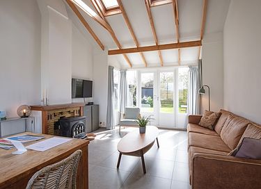 Stimmungsvolles Haus mit Holzofen auf Texel - 9
