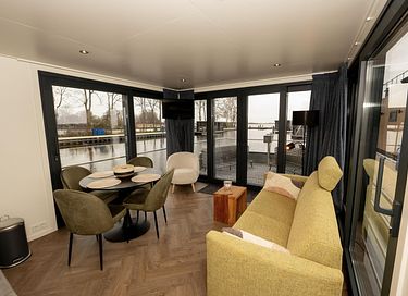 Houseboat op het Sneekermeer - 5