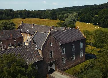 B&B in beautiful Limburg castle - 5
