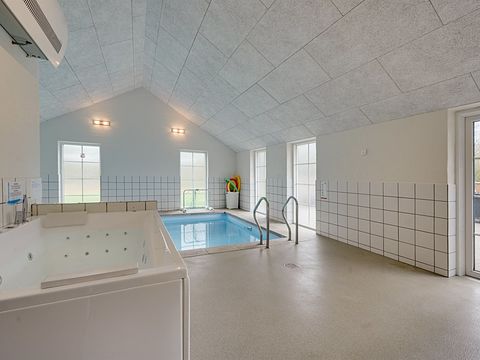 Casa de vacaciones con piscina y wellness - 2