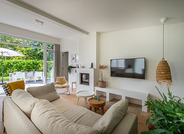 Modern bungalow near the beach - 3
