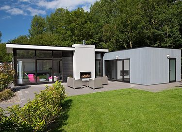 Modern huis met buitenzwembad - 2