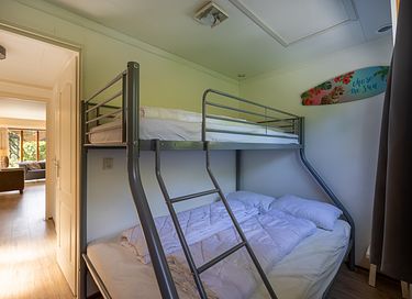 Lodge spacieux dans un parc de vacances - 11
