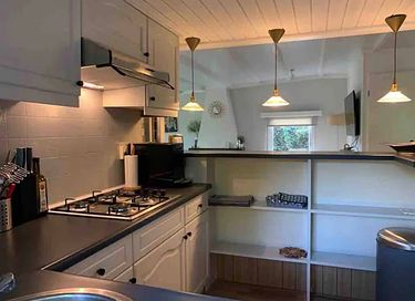 Wooden house, private hot tub and sauna - 11