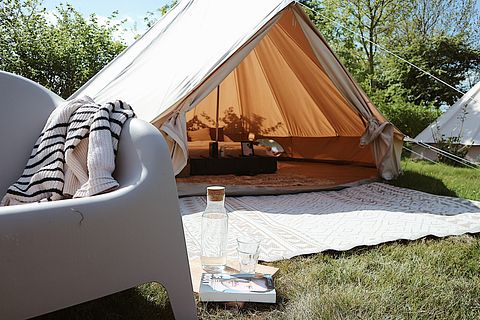 Luxe Glamperen in sfeervol ingerichte tent - 4