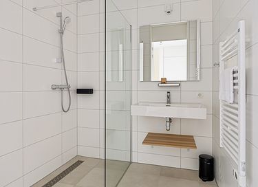 Luxury water house in West Friesland - 13