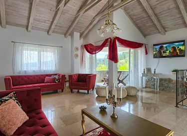 Luxe villa met zwembad en uitzicht - 29