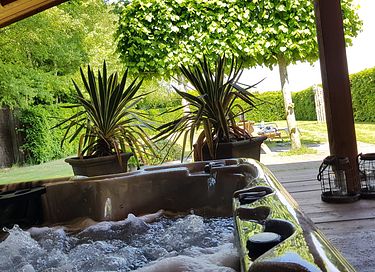 Sfeervol vakantiehuis met heerlijke jacuzzi - 7