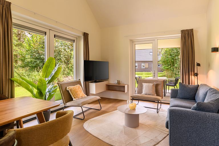 Wellness-Haus am Wasser mit Sauna - 1