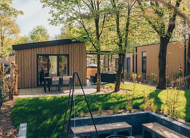 Ruim tiny house met eigen hottub op de Veluwe
