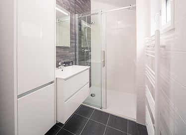 Ruime lodge met hottub en sauna  - 14