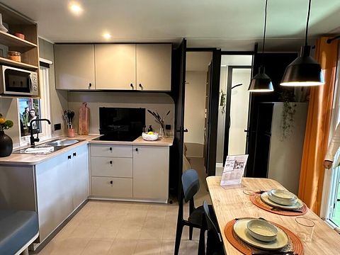 Tiny lodge (6p) in Limburg - 3