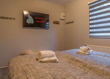 Chalet with private jacuzzi and sauna - 19