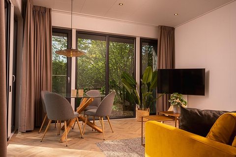7 luxuriöse Lodges mit Whirlpool für bis zu 28 Personen - 5