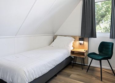 8-persoons vakantiewoning met vissteiger - 16