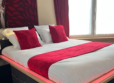 Overnacht in een andere wereld in dit hotel - 39