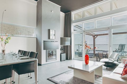 Dike villa with two terraces and sauna - 2