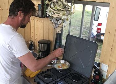 Unique Tiny House with private hot tub - 20